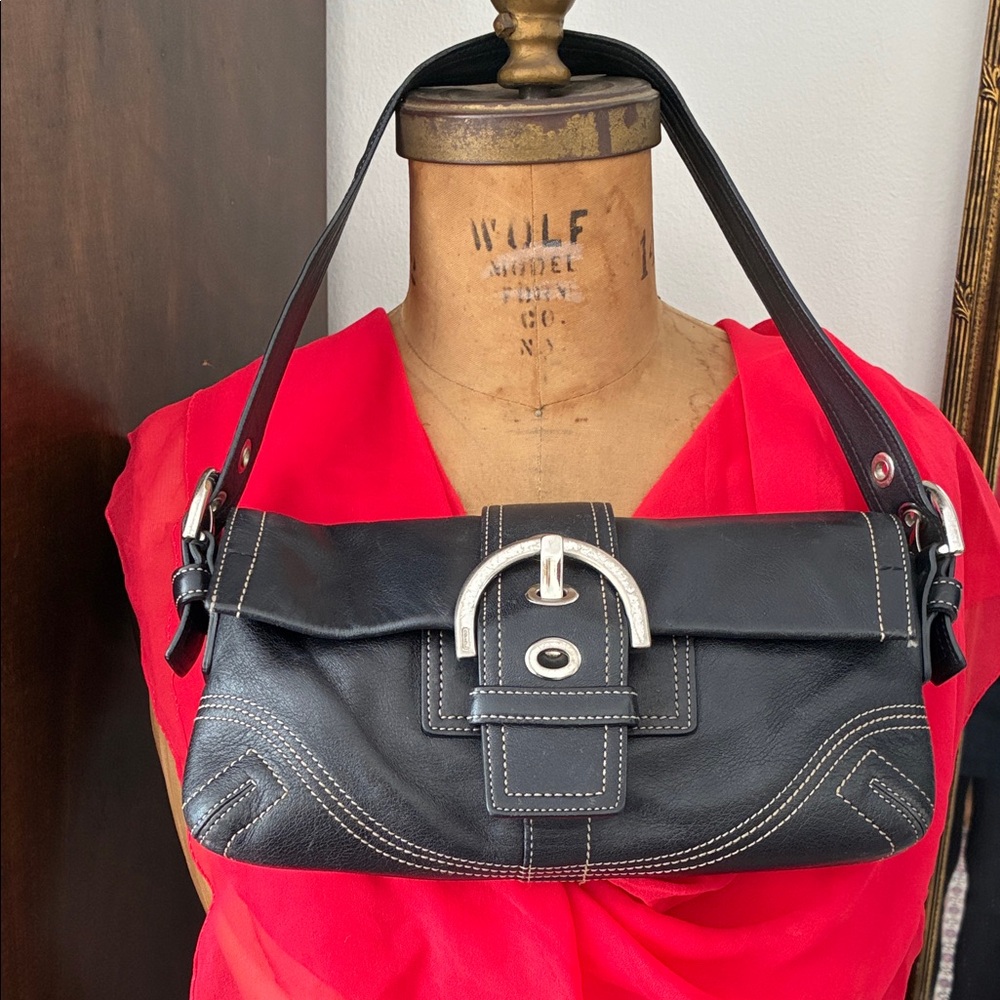 Coach Black Leather Shoulder Bag